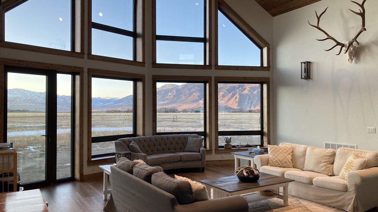 Photo of Livingroom in Cody