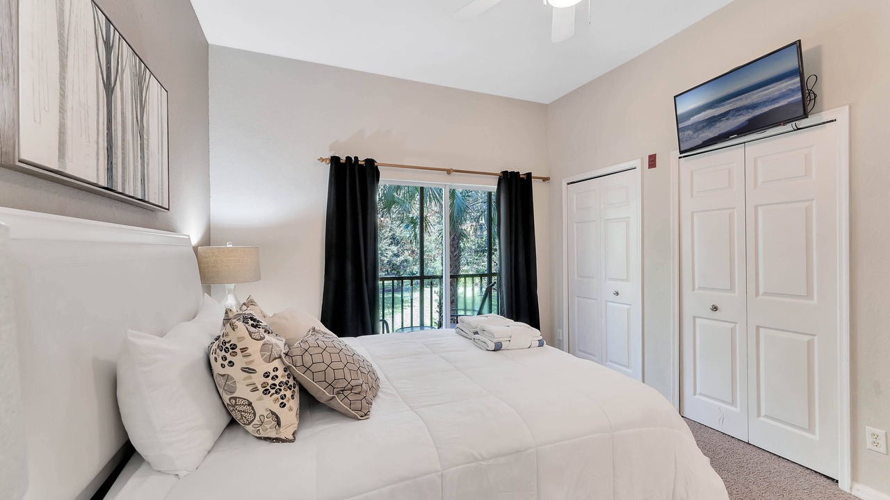 Photo of Bedroom in Hillcrest Estates