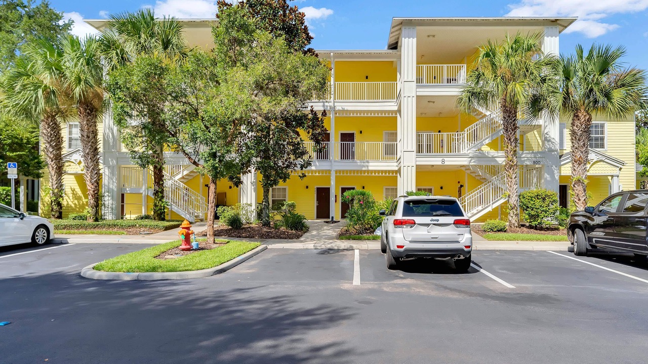 Photo of Outdoor in Hillcrest Estates