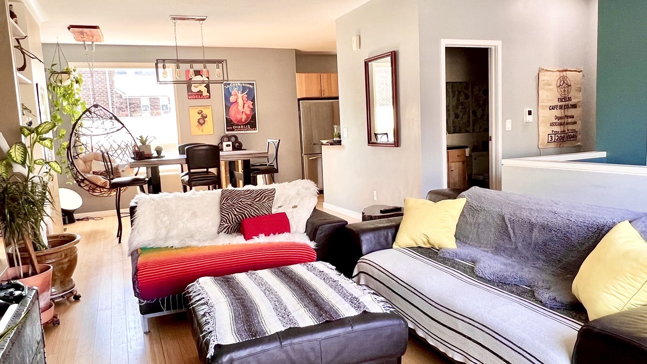 Photo of Livingroom in Downtown Dayton