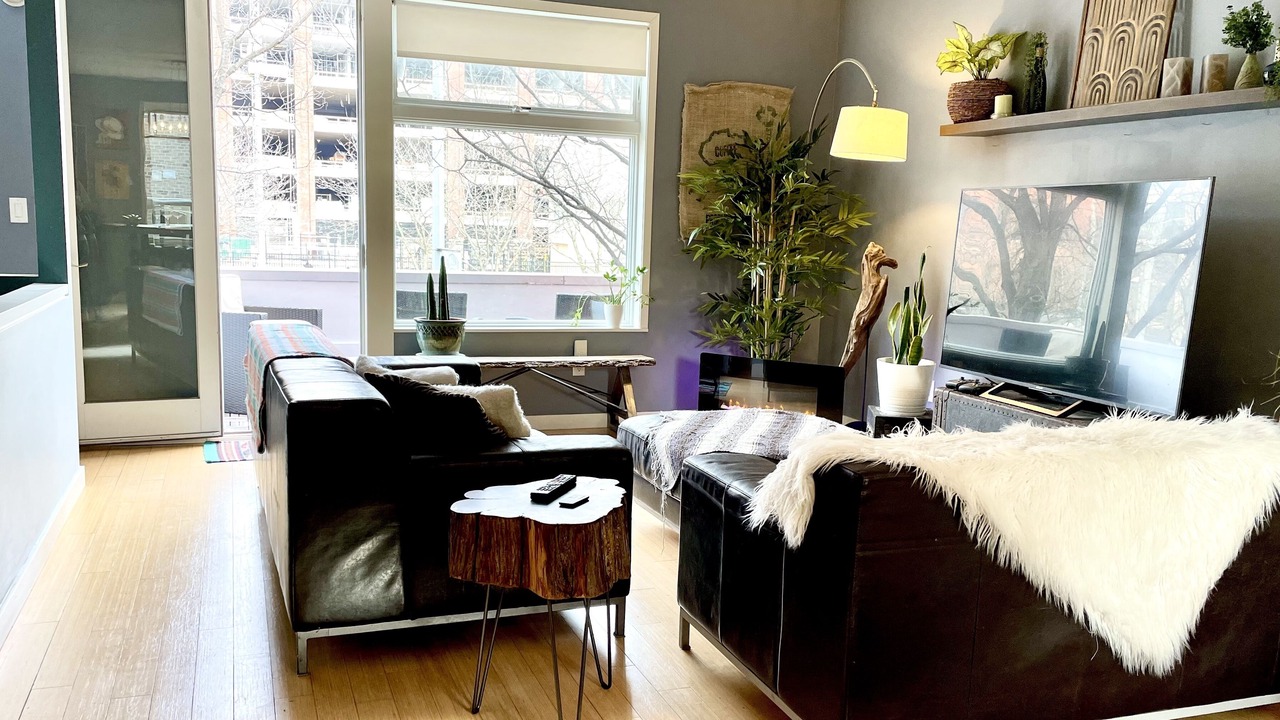 Photo of Livingroom in Downtown Dayton