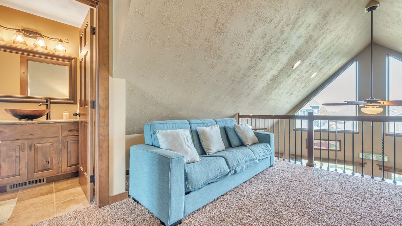 Photo of Livingroom in Arnolds Park