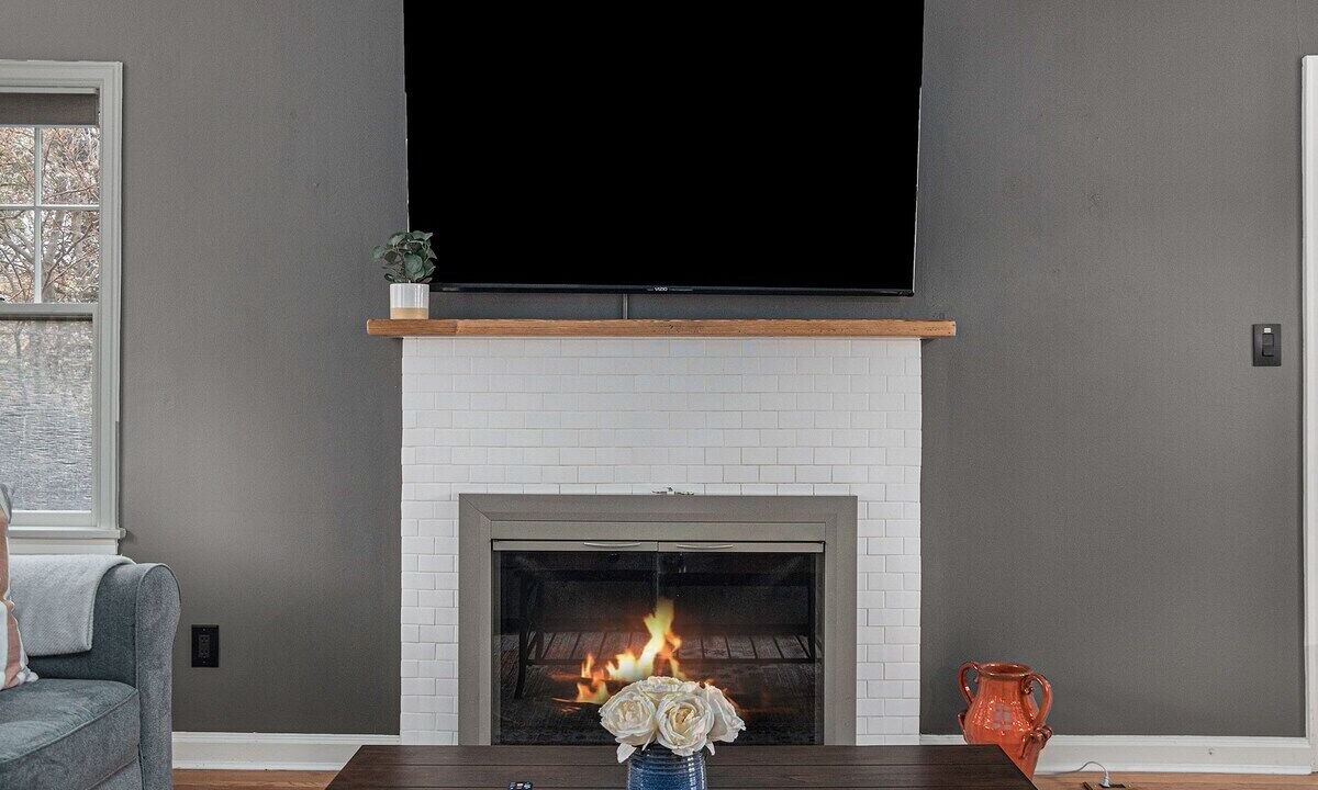 Photo of Livingroom in Benson