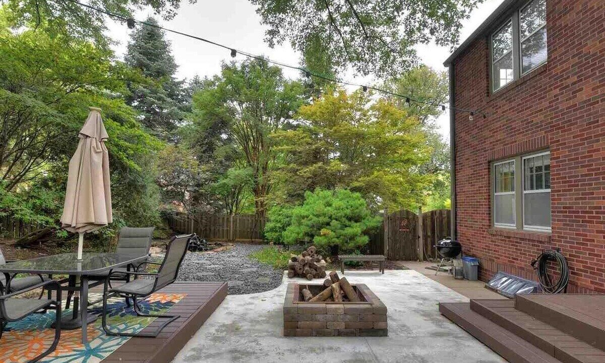 Photo of Outdoor in Benson