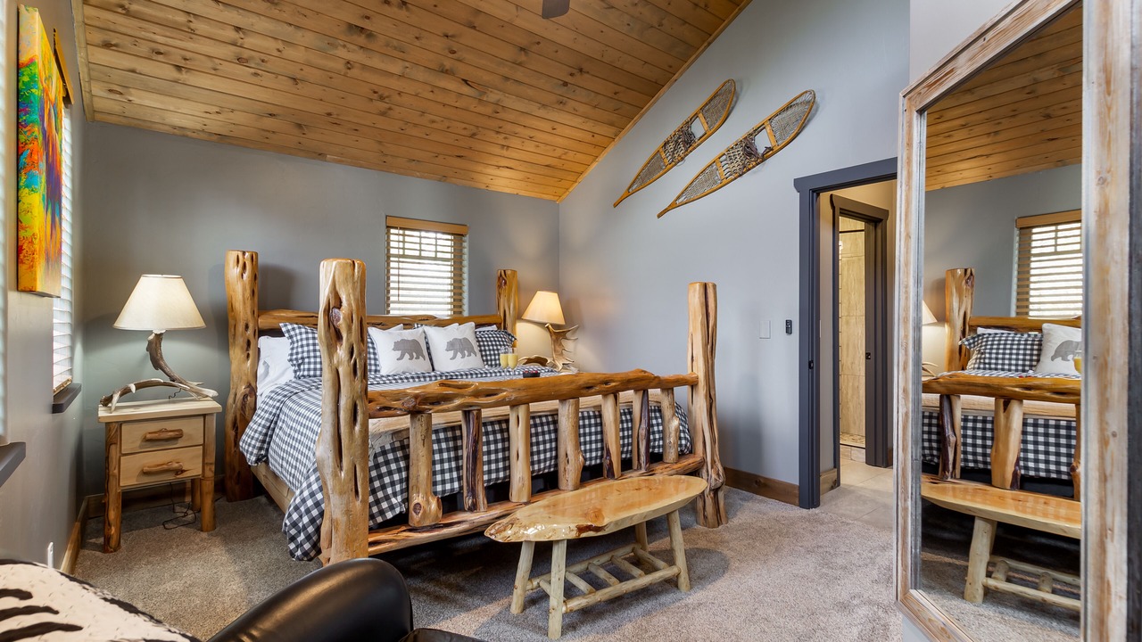Photo of Bedroom in Island Park