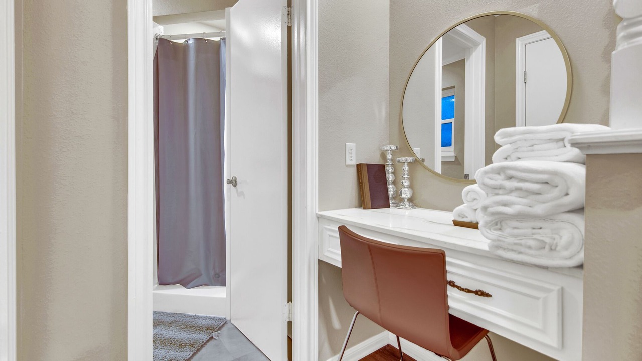 Photo of Bathroom in Clodine