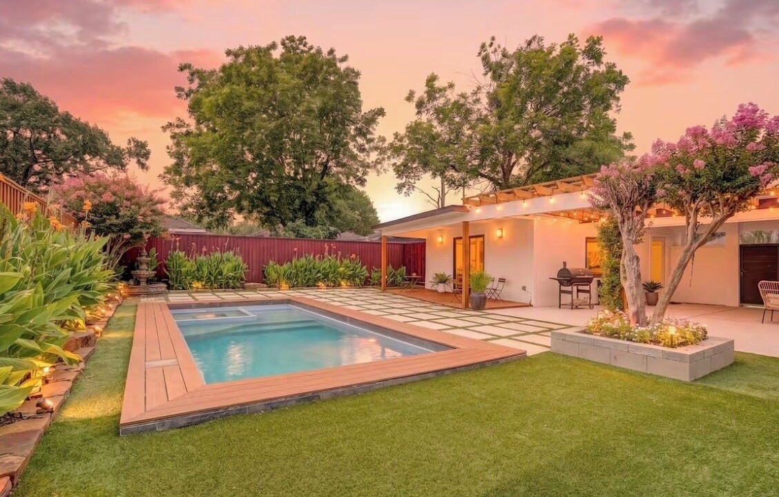 Photo of Outdoor in Clodine