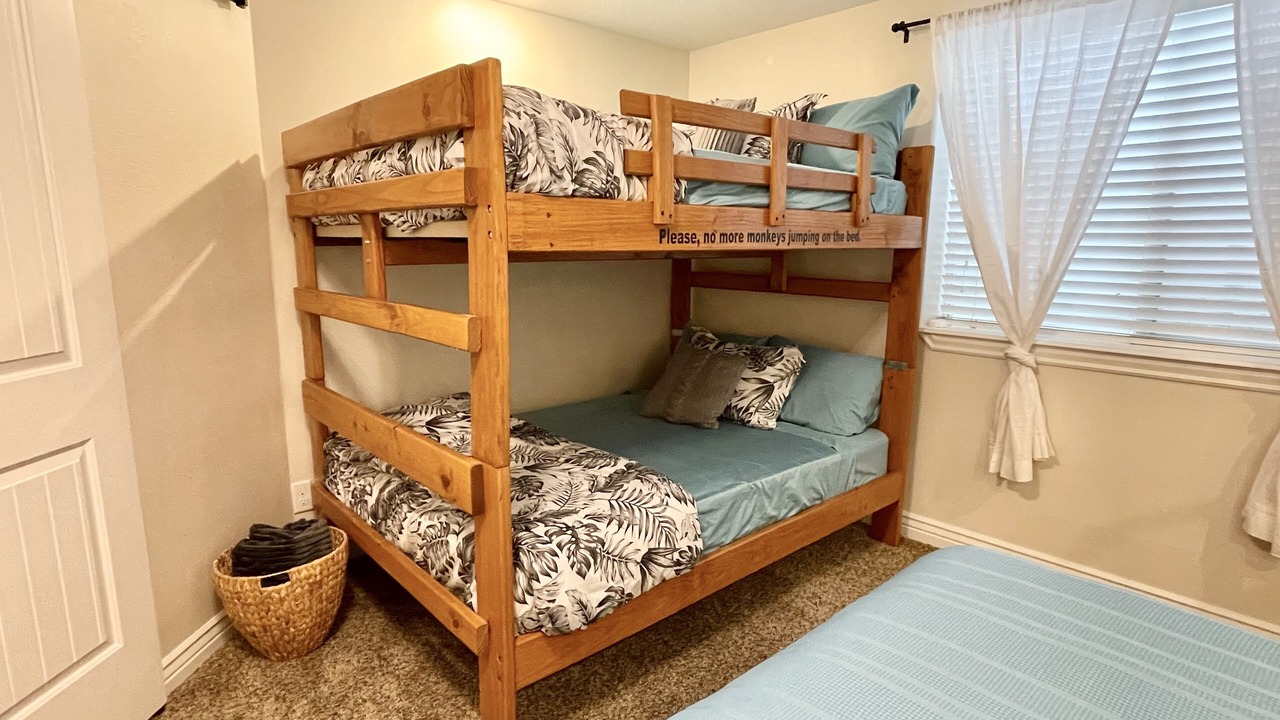 Photo of Bedroom in American Falls