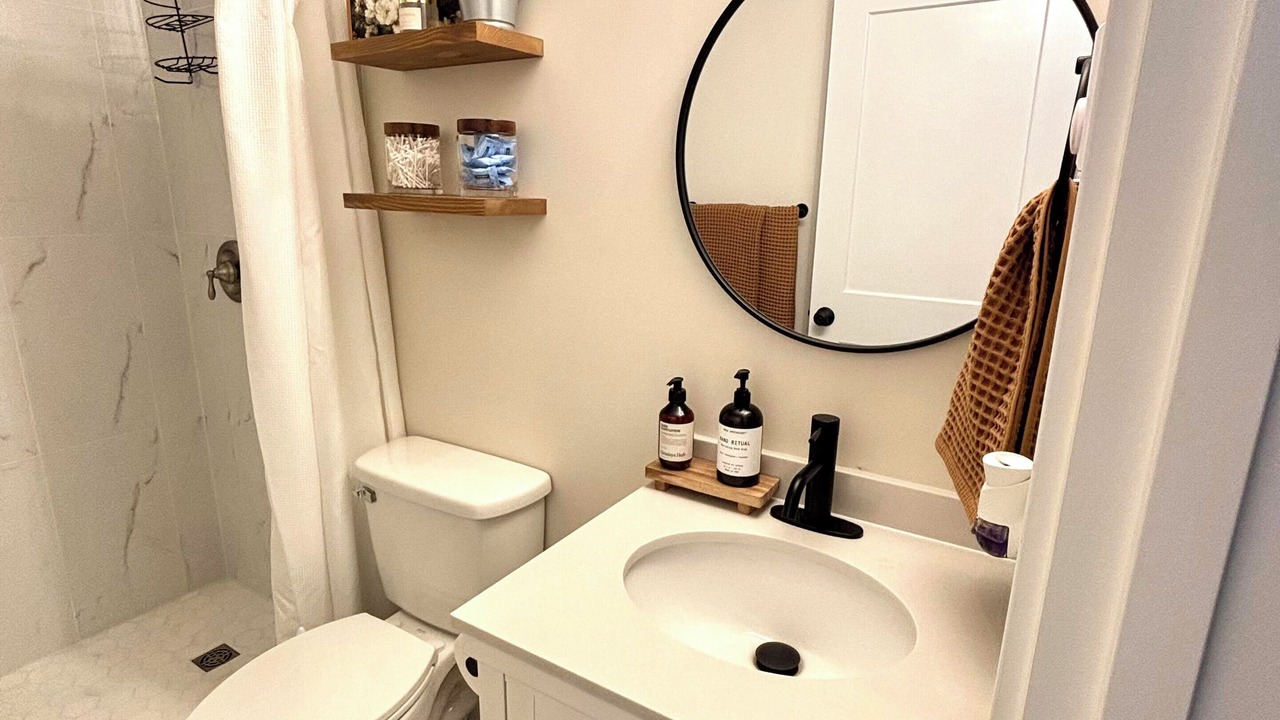 Photo of Bathroom in Tukwila