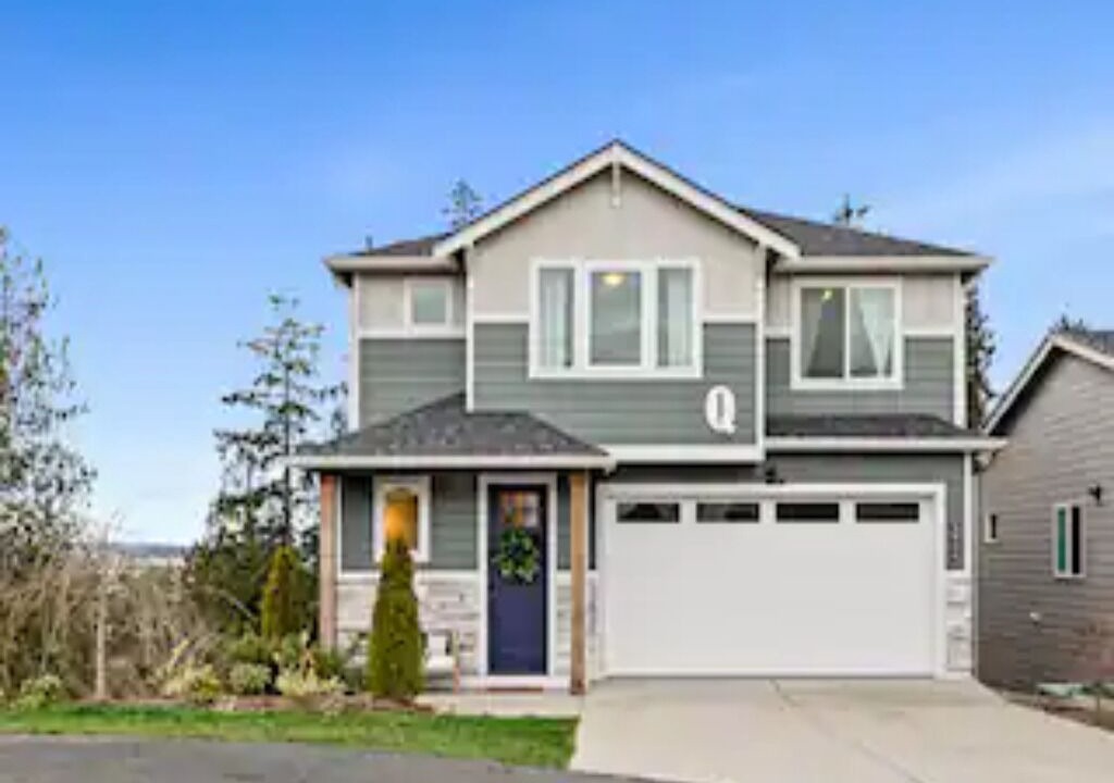 Photo of Outdoor in Everett