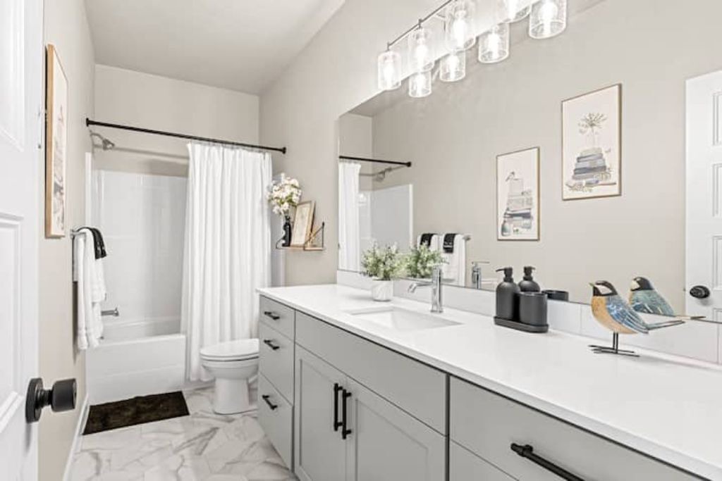 Photo of Bathroom in Everett