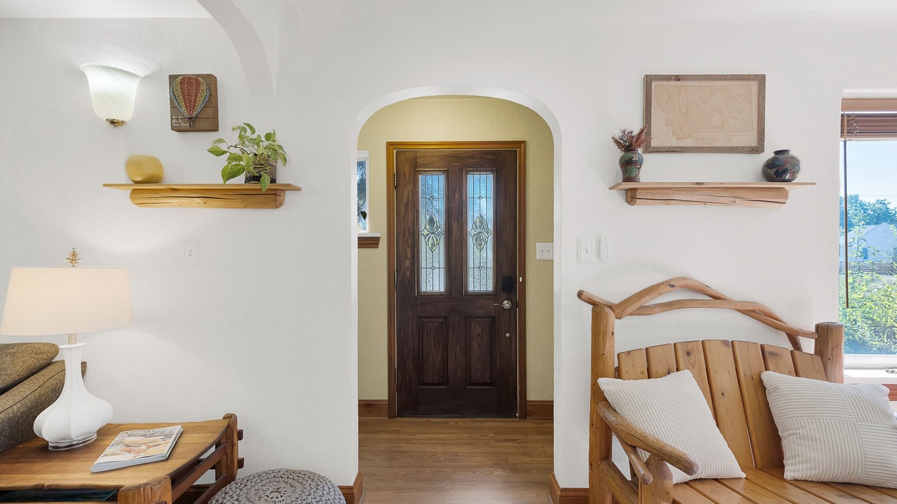 Photo of Livingroom in Rose Park