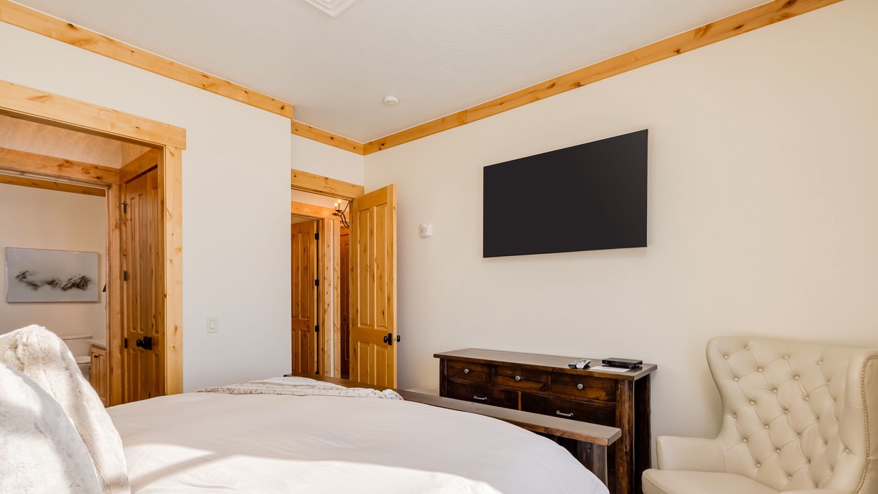Photo of Bedroom in Victor