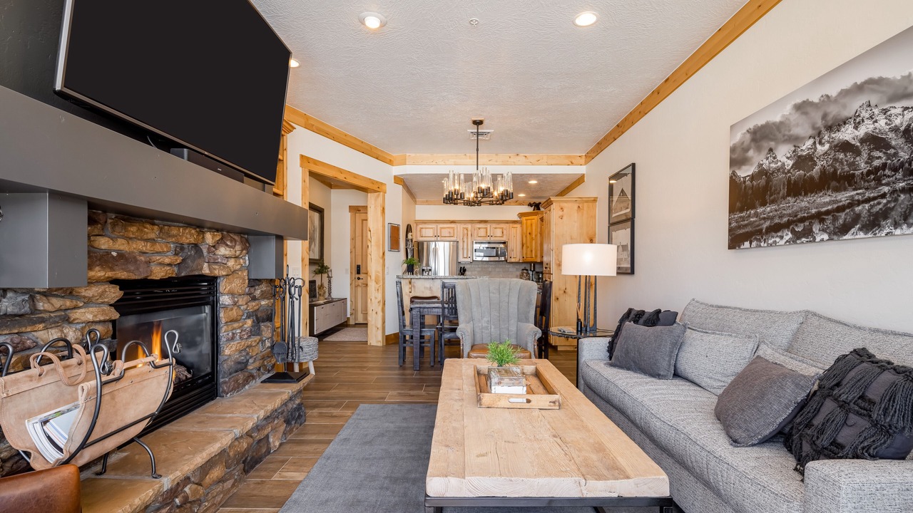 Photo of Livingroom in Victor