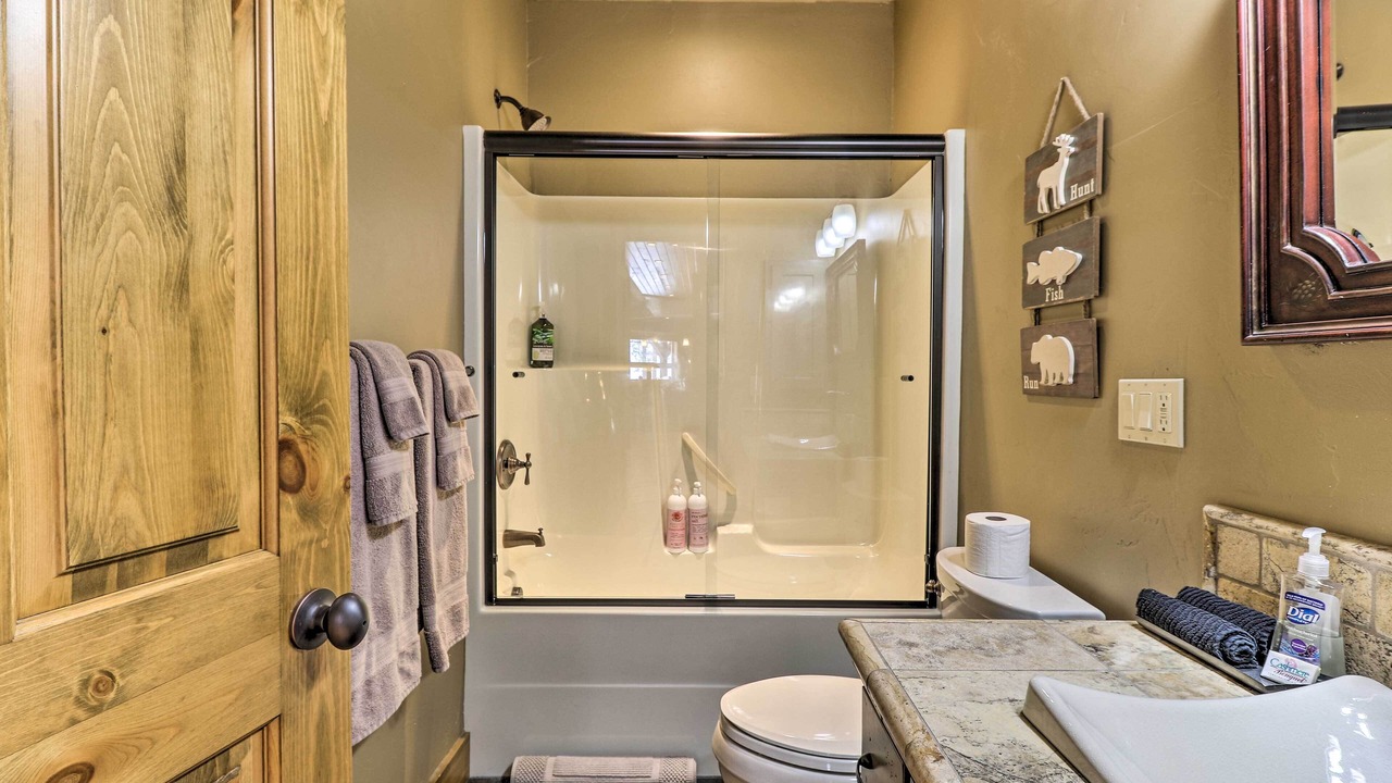 Photo of Bathroom in Eureka
