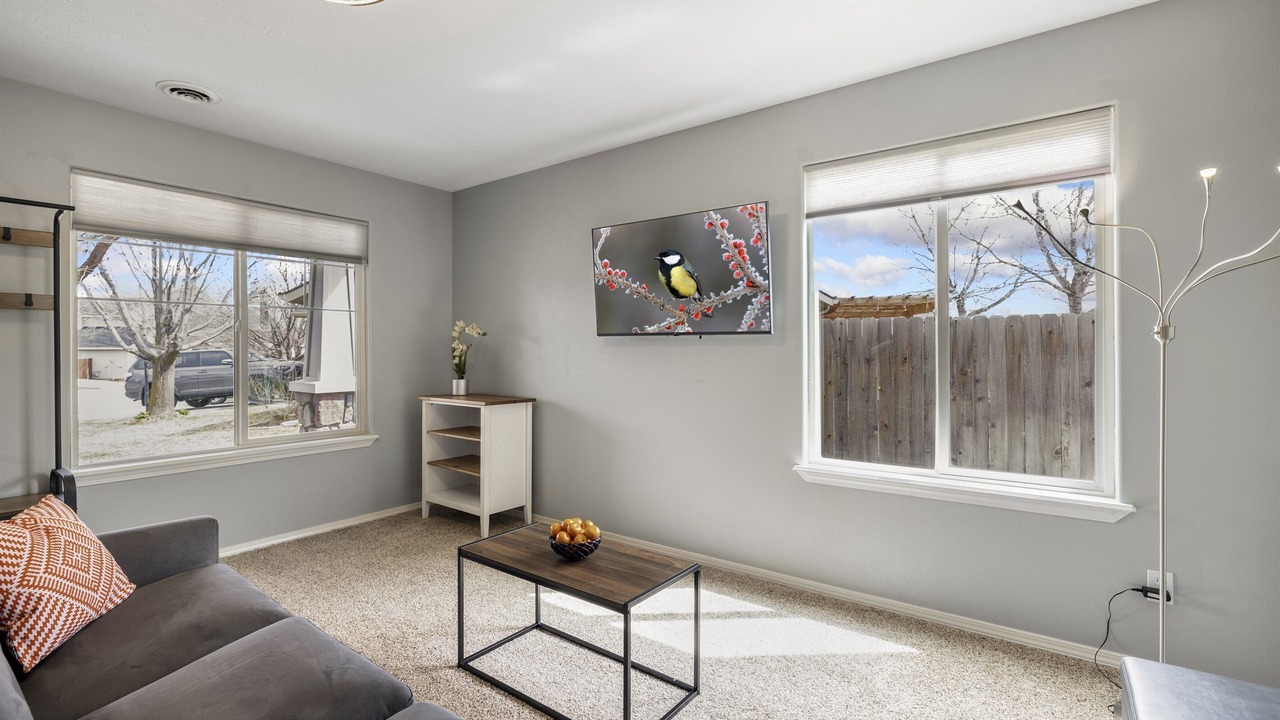 Photo of Livingroom in Southwest Ada County Alliance