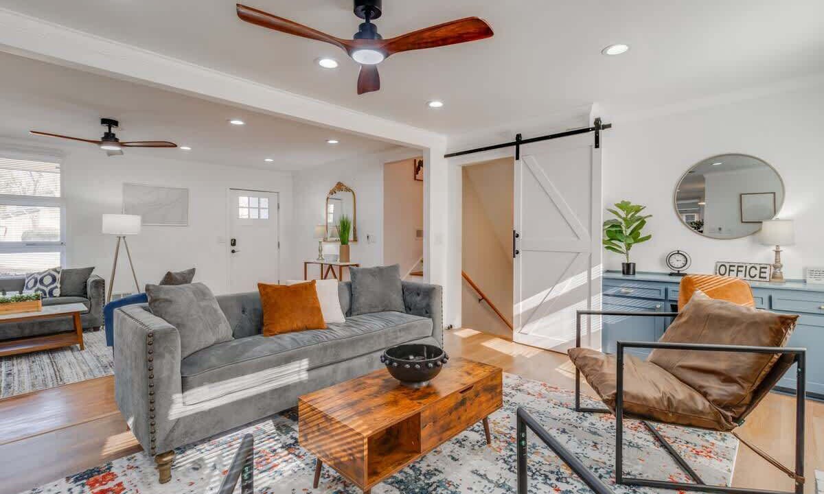 Photo of Livingroom in Columbia