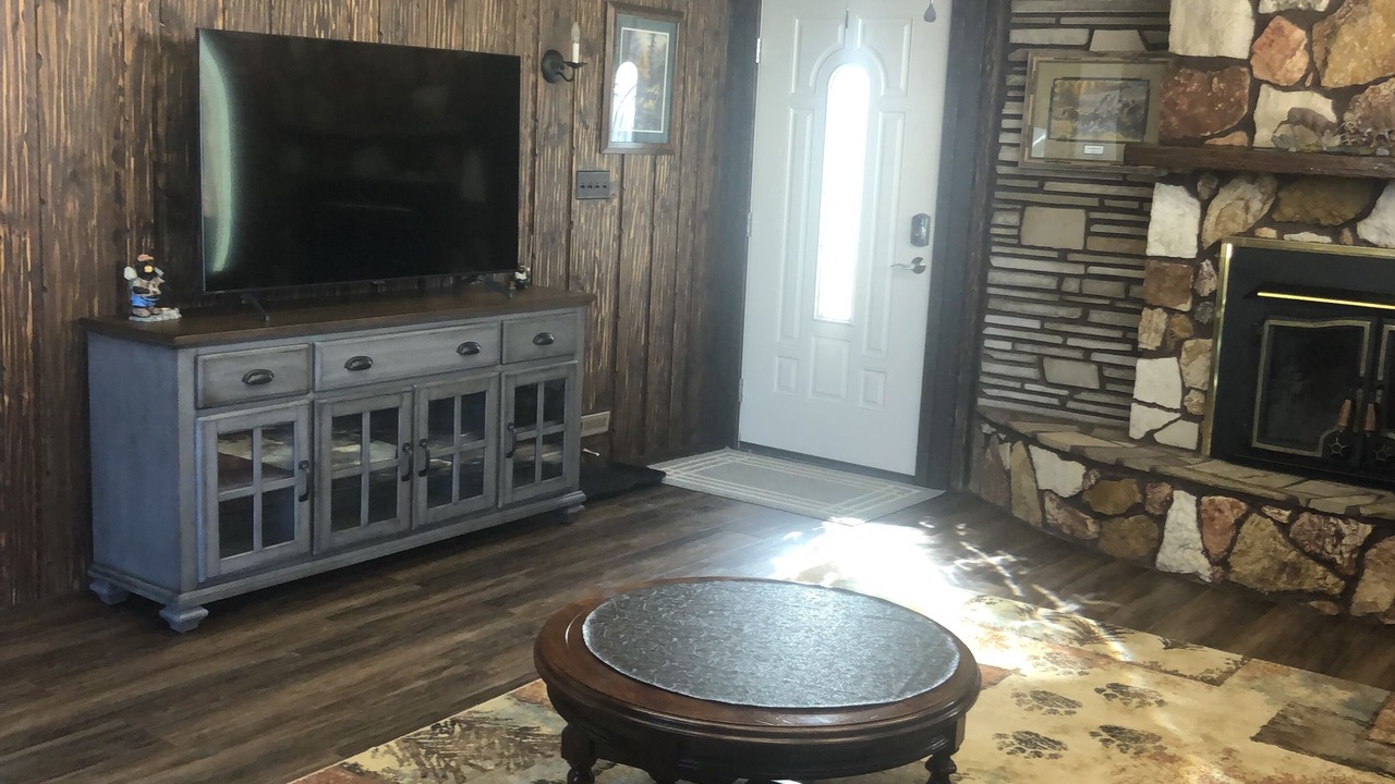 Photo of Livingroom in Powell