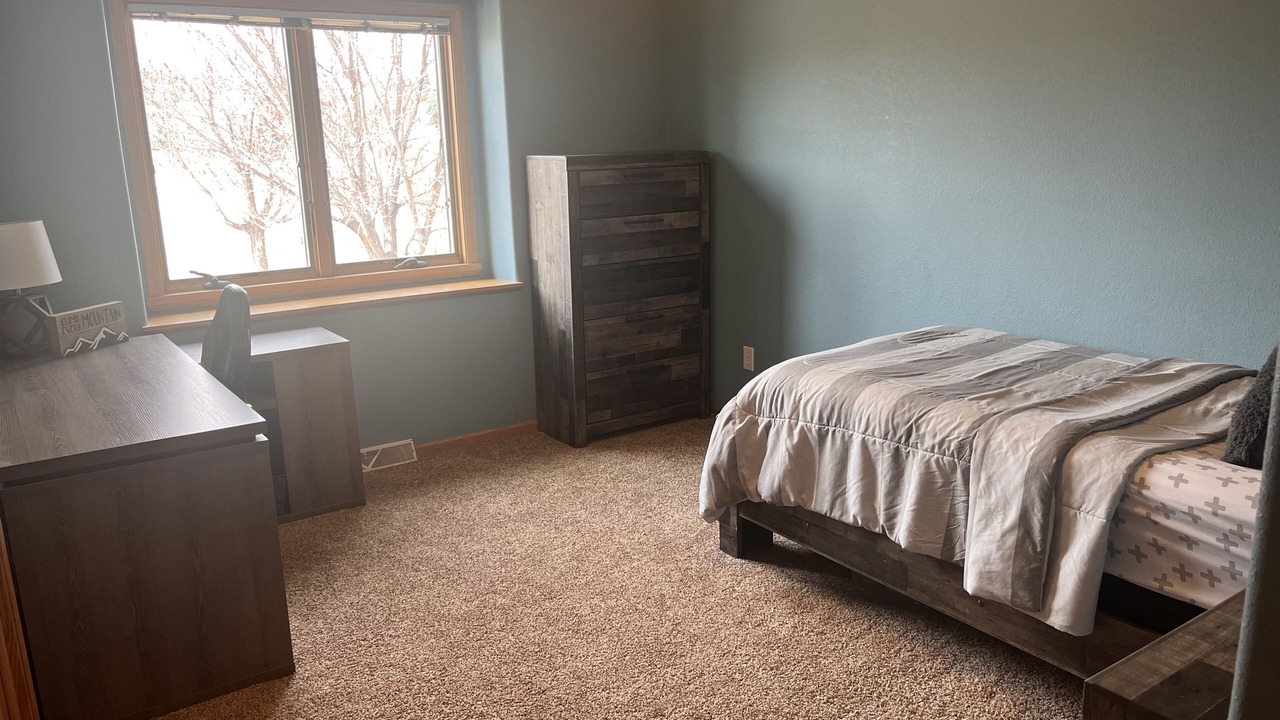 Photo of Bedroom in Colonial Pine Hills
