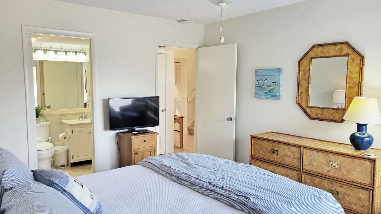 Photo of Bedroom in Litchfield by the Sea