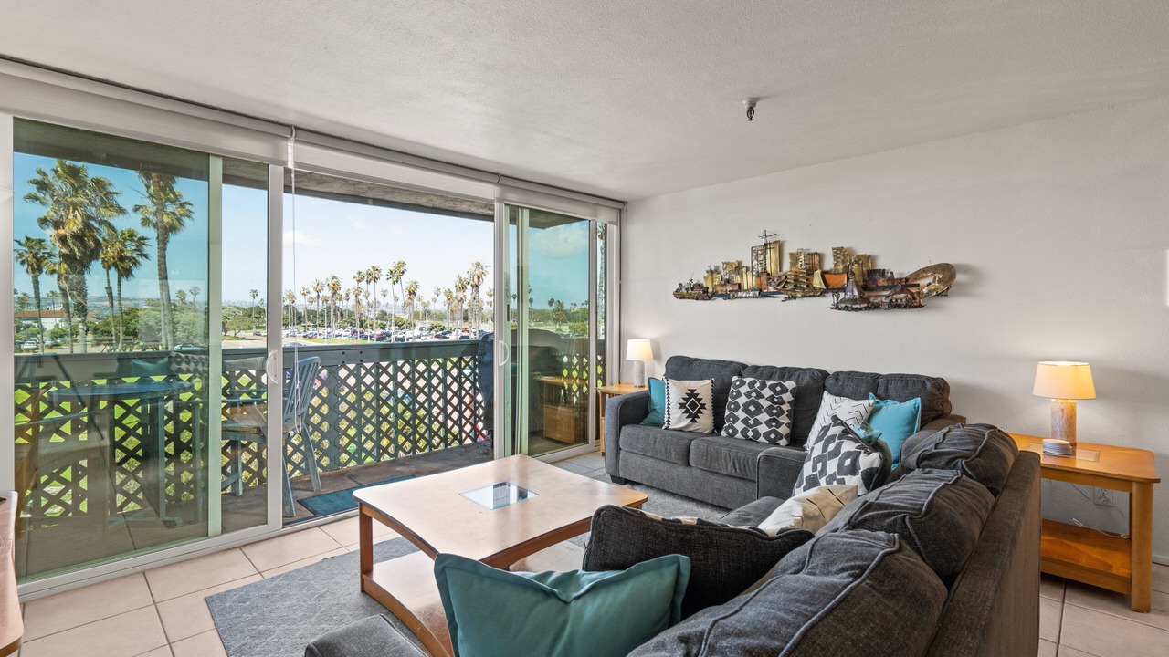 Photo of Livingroom in San Diego