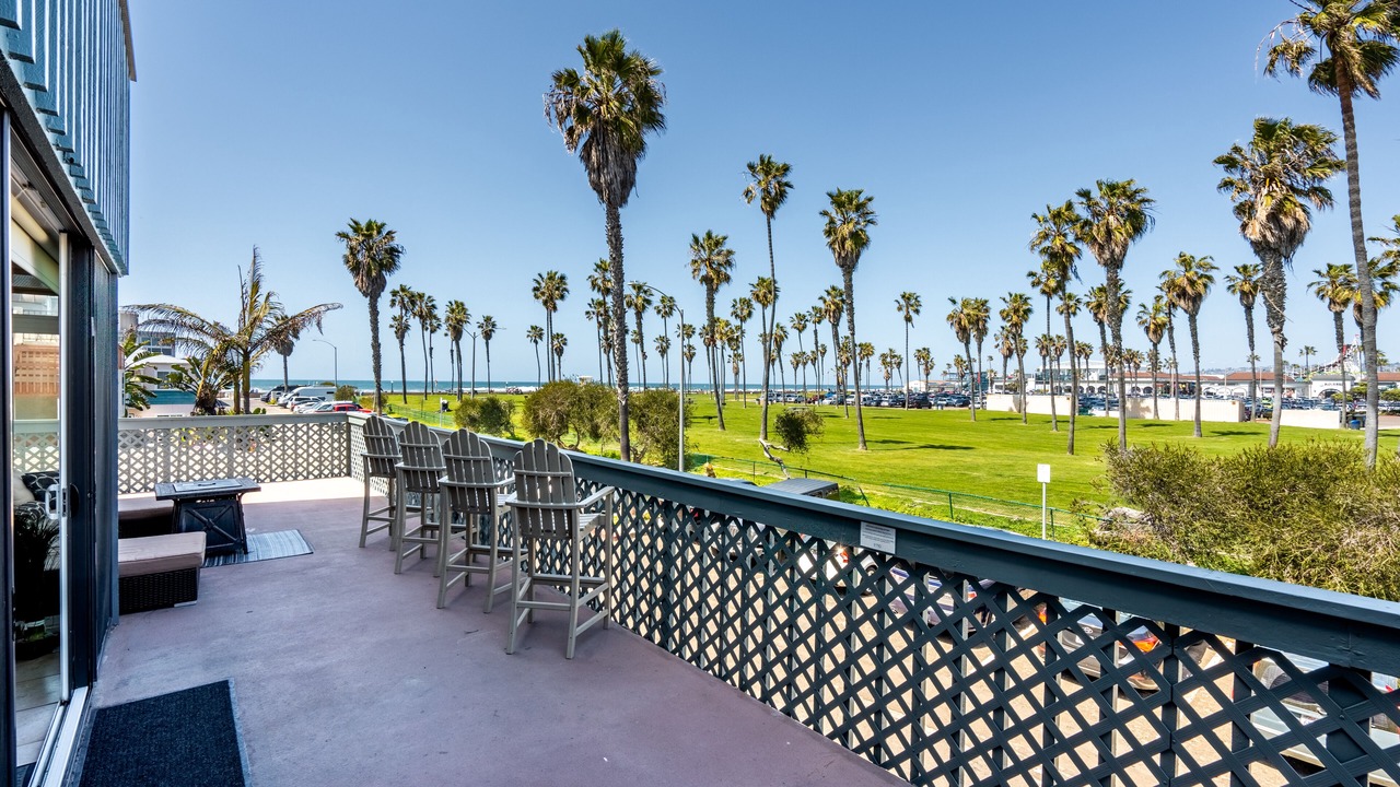 Photo of Patio Balcony in South Mission Beach