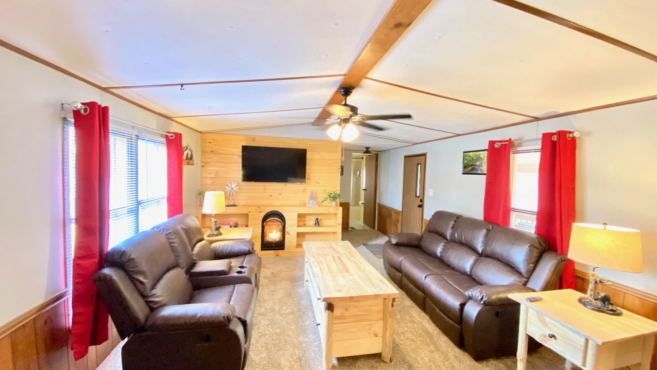 Photo of Livingroom in Logan