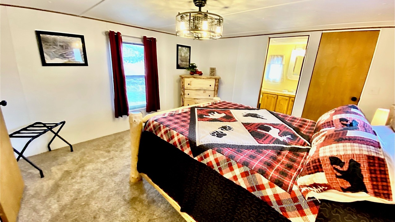 Photo of Bedroom in Logan