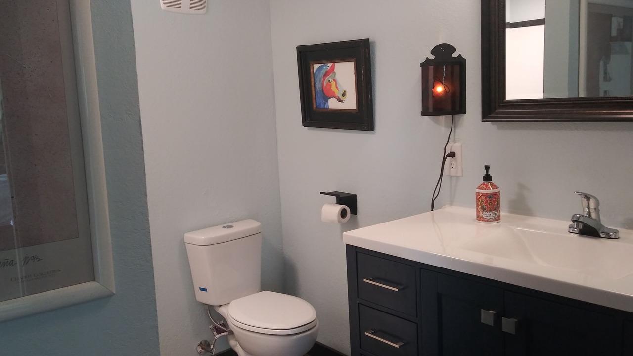 Photo of Bathroom in Tuskahoma