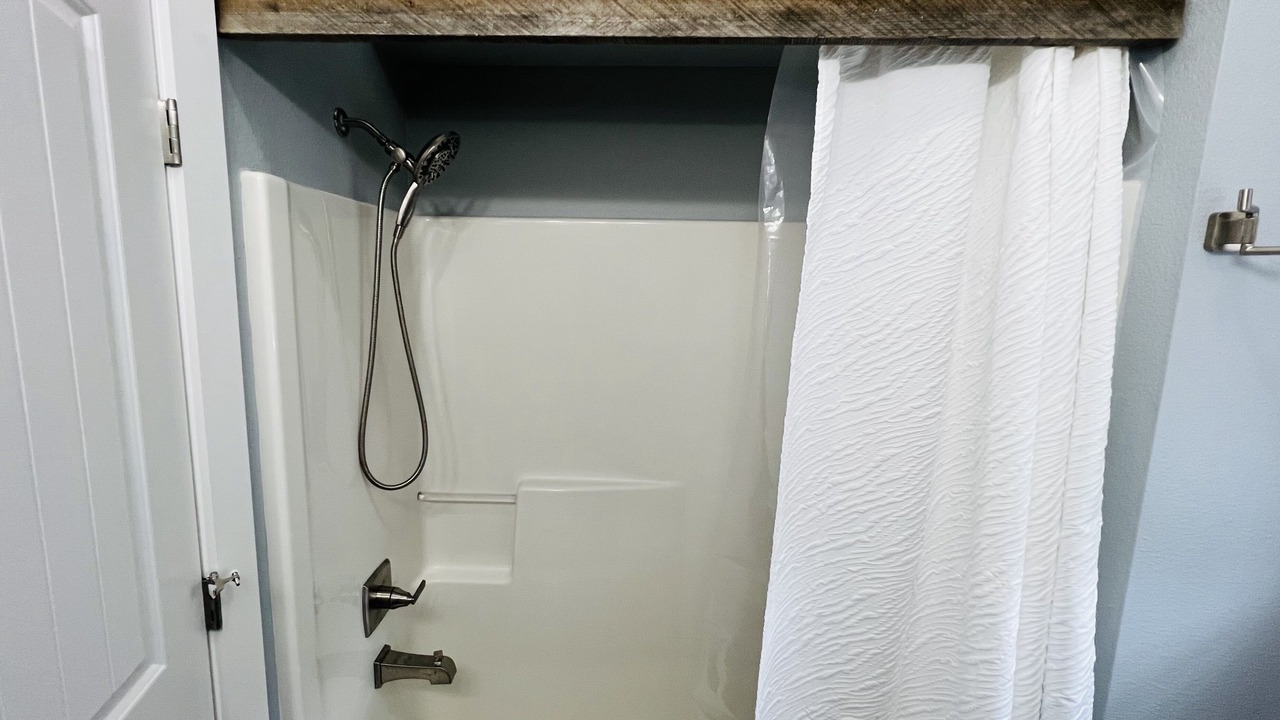 Photo of Bathroom in River Road
