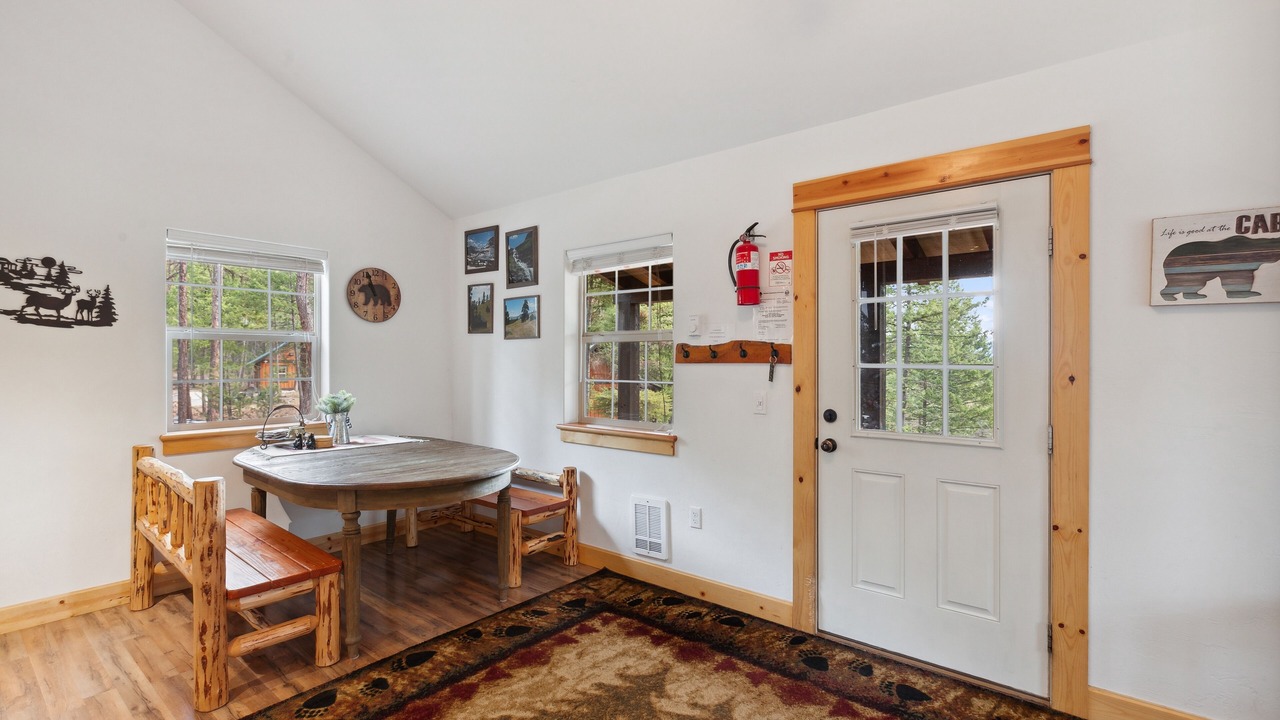 Photo of Livingroom in Lakeside