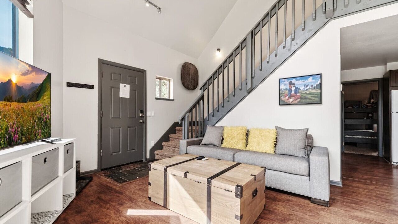 Photo of Livingroom in Blue River