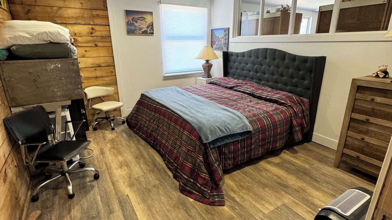 Photo of Bedroom in Baker