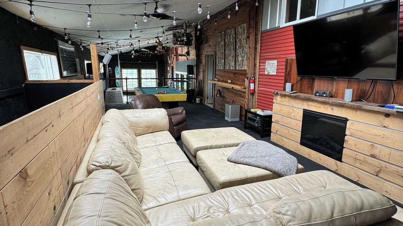 Photo of Livingroom in Baker