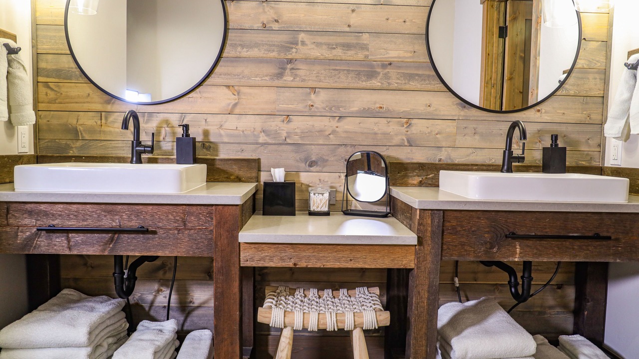 Photo of Bathroom in Eureka