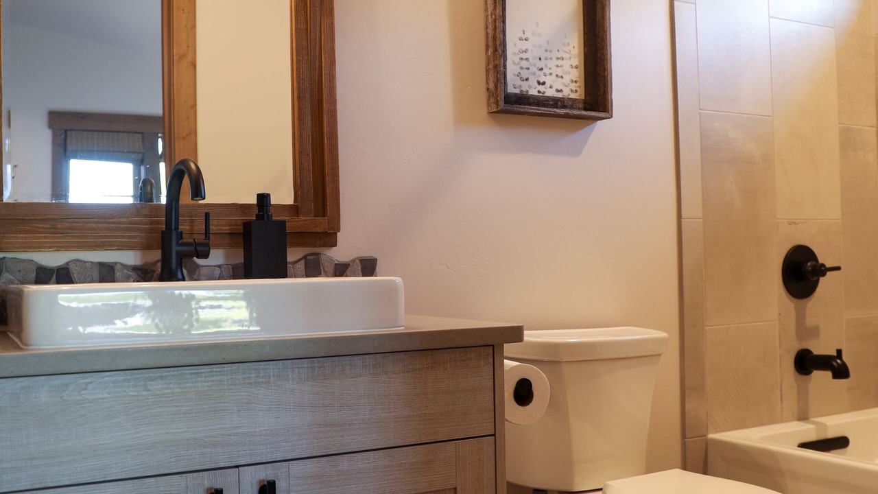 Photo of Bathroom in Eureka