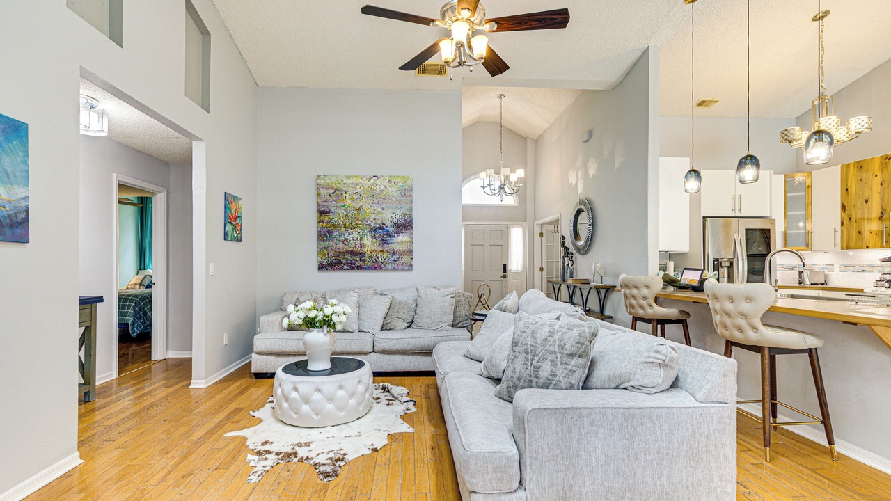 Photo of Livingroom in Conway