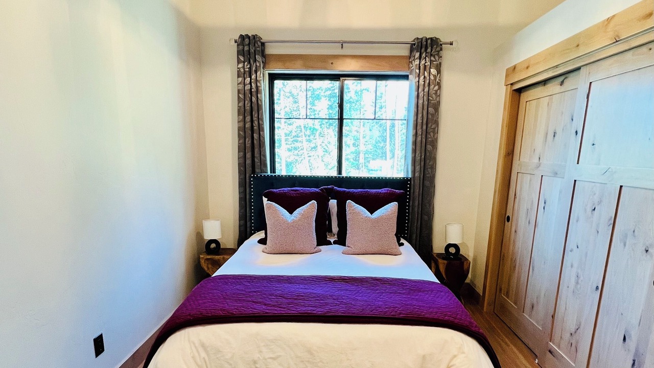 Photo of Bedroom in Kalispell