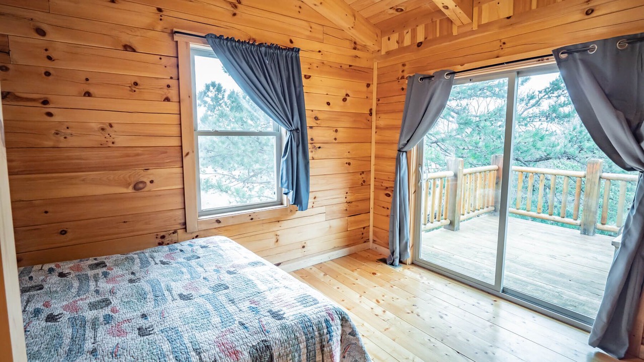 Photo of Bedroom in Rockbridge