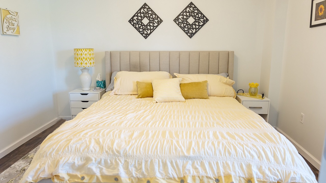 Photo of Bedroom in Crittenden