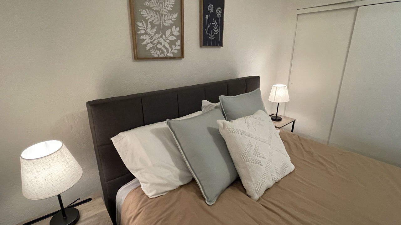 Photo of Bedroom in Saratoga