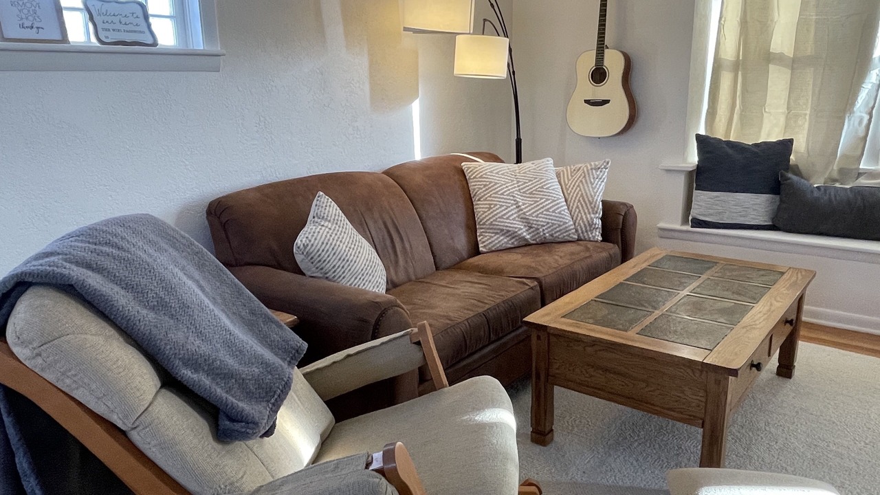 Photo of Livingroom in Saratoga