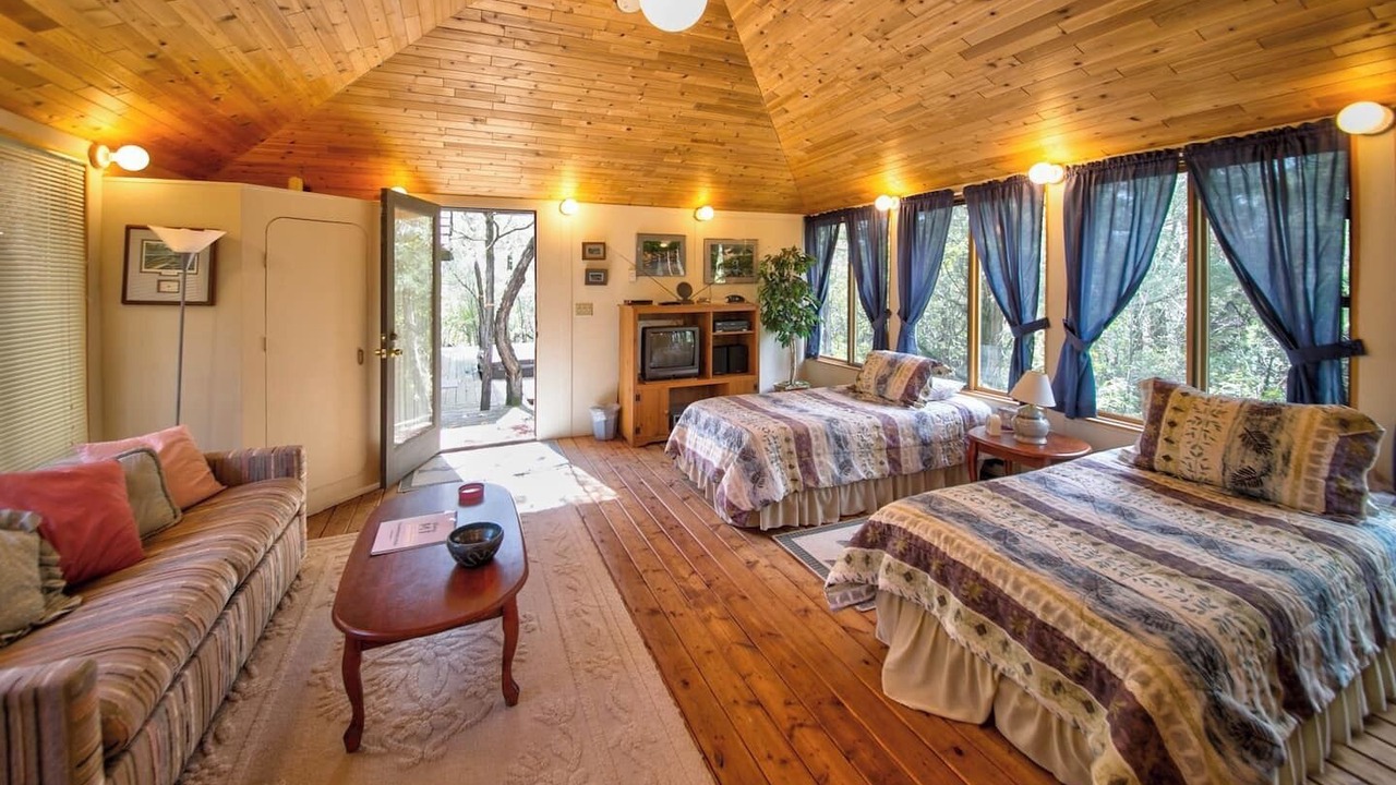 Photo of Bedroom in Livingston
