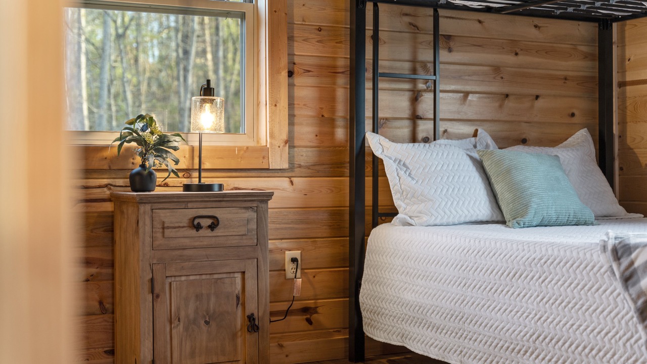 Photo of Bedroom in Jasper