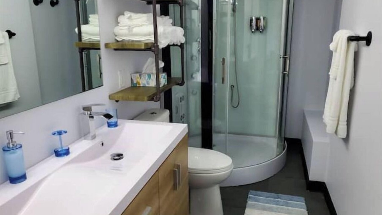 Photo of Bathroom in Minerva