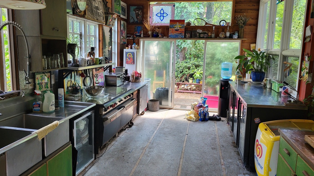 Photo of Kitchen in Castle Hayne