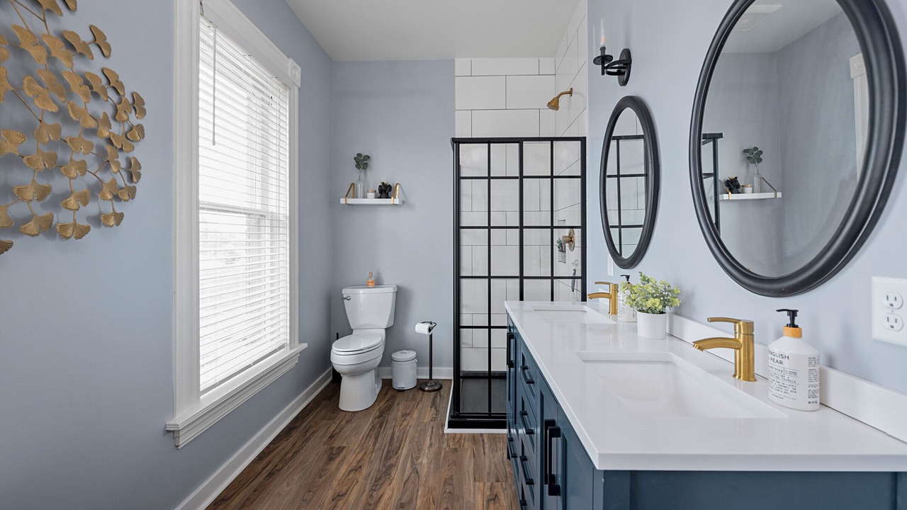 Photo of Bathroom in West Central