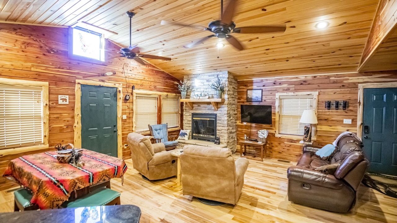 Photo of Livingroom in Compton