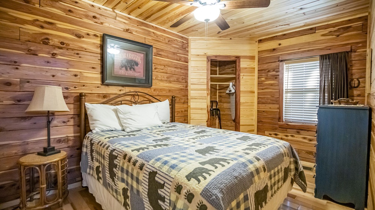 Photo of Bedroom in Compton