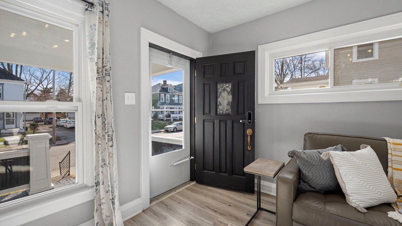 Photo of Livingroom in Old North Columbus